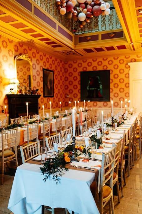 Вилла Toftcombs Mansion House Биггар Экстерьер фото